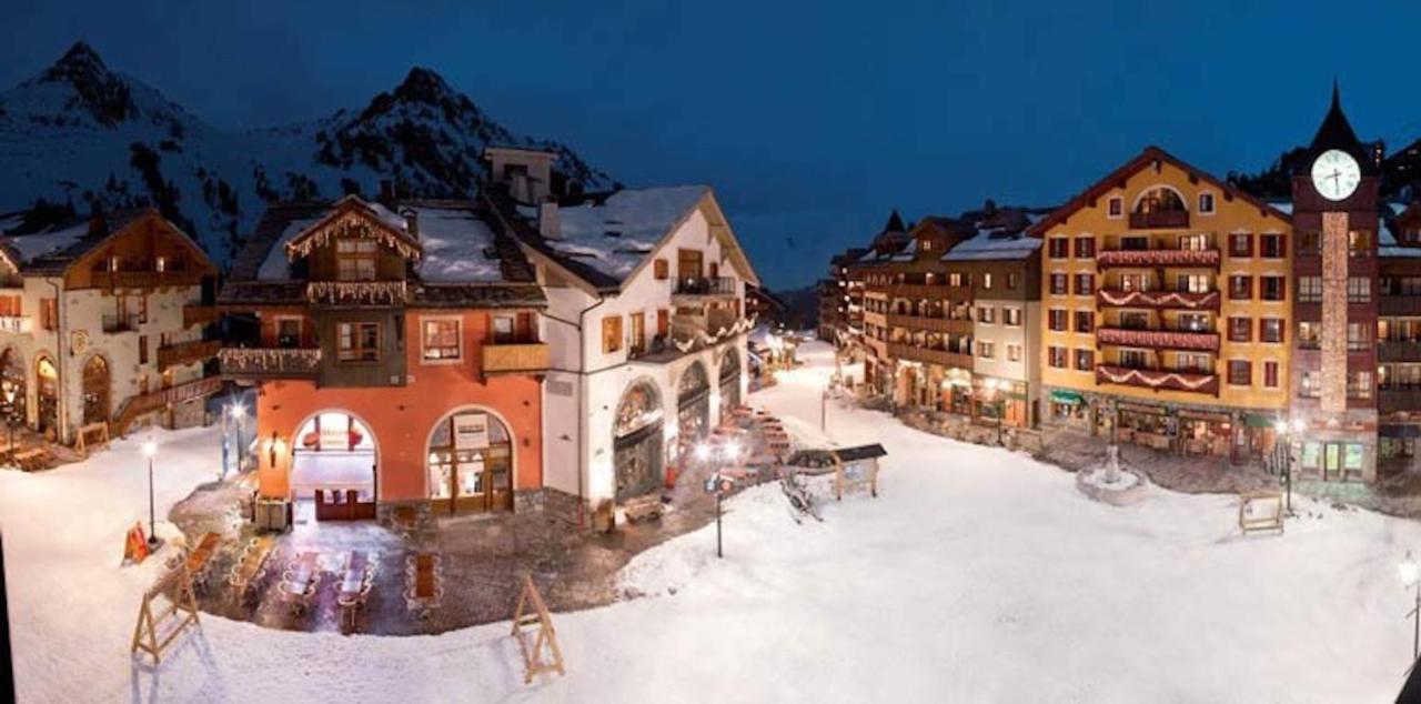 Arc 1950 Appartement Skis Aux Pieds Les Arcs  Eksteriør billede